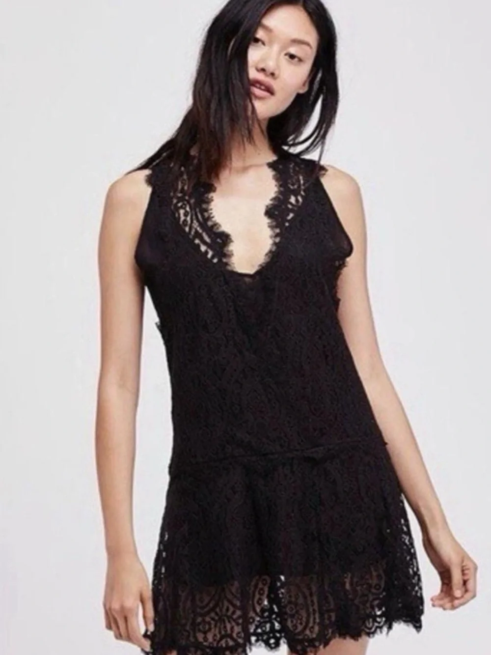 FREE PEOPLE $108 Heart Lace Mini Dress in Black Size S